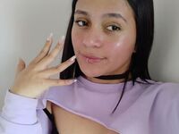 free webcam chat room EmilynGrifs
