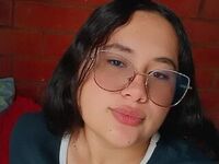 camgirl chat room EmmanueRodriguez