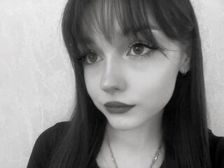 hot cam girl masturbating with sextoy EvelynnCaillouet