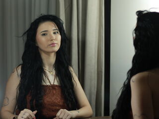 hot cam girl fingering pussy FleurDivine