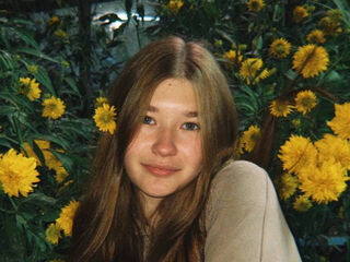 sexy camgirl GemaWiddows