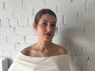 live sex cam picture GeralynMcgloster