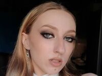 webcamgirl video chat HenriettaFare