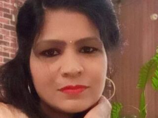 hot cam girl HotNandini