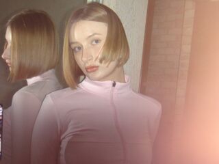free livesex IngraKate