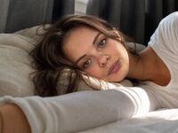 erotic webcam IreneSoileau