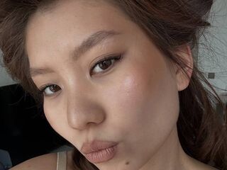 camgirl playing with dildo JamieRamirez