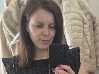 fingering girl webcam picture JaninaSweet
