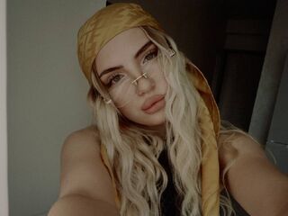 hot chat room JessieFord