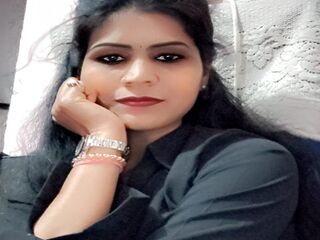 camgirl playing with dildo Jhilmil