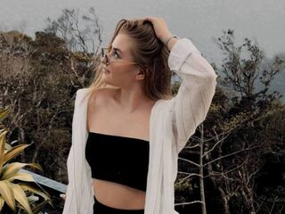 masturbating cam girl JolineSchiefen