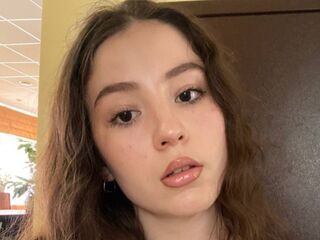 voyeur webcam JulyLarain