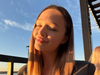 nude camgirl picture KatharineDeakyne