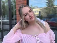 free live webcam chat KellyHowell