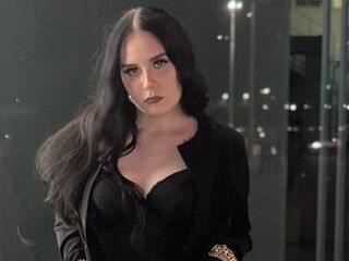 naughty chatroom KelsiLowndes