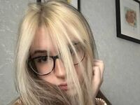 camgirl livesex KiraRihand