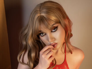 camslut naked KristalBluee