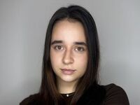 nude webcamgirl KristanKhiev