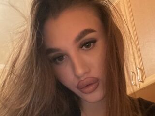 live-chat KyraVictorine