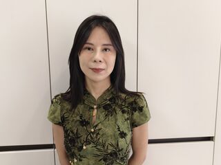camgirl fingering wet pussy LIlySelina