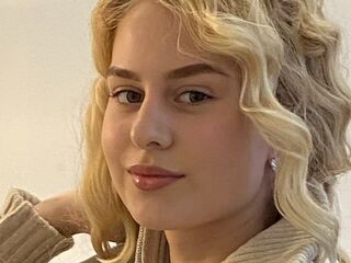 kinky webcam model LaniePlewa