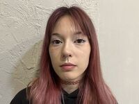 camwhore fingering pussy LaraWils