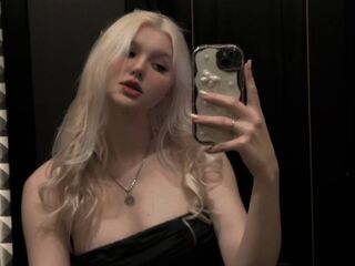 hot cam girl fingering LashayBernon