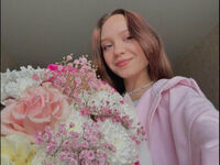 naked cam chat LashondaBinion