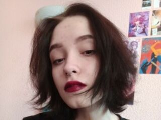 free nude live show LauraViolet