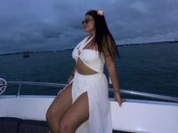 video LeilaCole