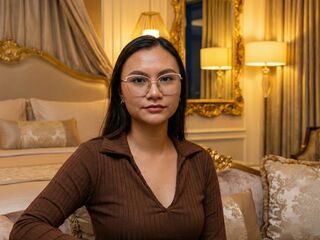 naked girl with webcam masturbating with vibrator LeticiaHinkley