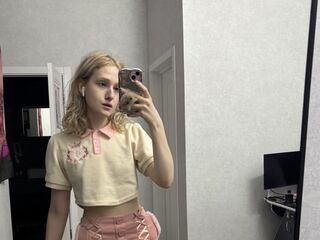 porn cam LilaMik