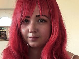 camgirl showing tits LiliaButon