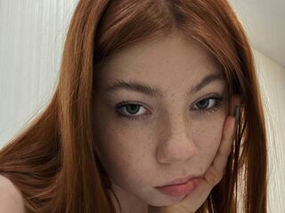 naked girl with cam masturbating LilianBarfield