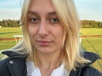 fingering camgirl video LindaLeem