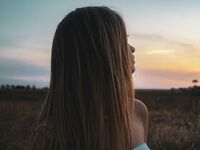 fingering camgirl video LisaNorthwe