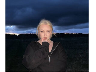 free chatroom LitaBloom