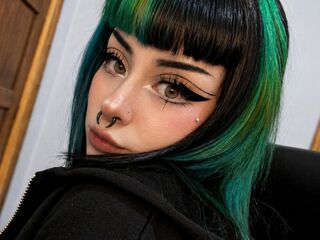 free adult cam LolaGraves