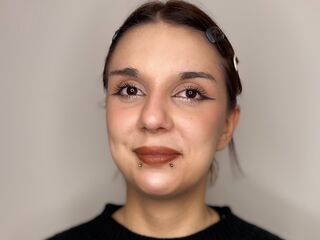 striptease cam LoniFessel