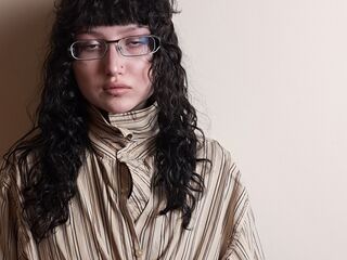 naughty camgirl masturbating LonnieMackaman