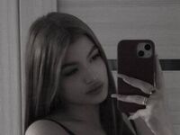 girl topless LoraineLutton