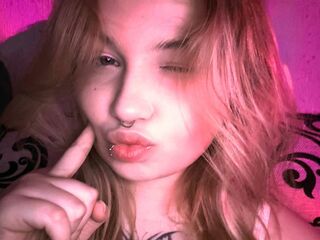 fingering girl chatroom LucileSharples