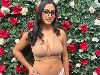 live webcam model LucyHilles