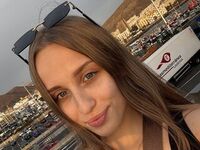 cam girl fingering pussy LunaDarkwood