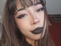 camgirl playing with vibrator LunaDeker