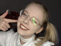 live sexcam LynnaCarrington