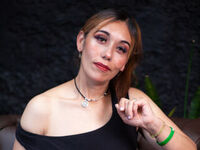 hot cam slut MadeleineSartori