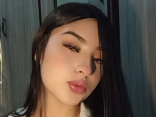 live cam chat MadelynFabbro