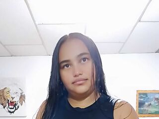 chatrubate cam girl MaloryGarcia
