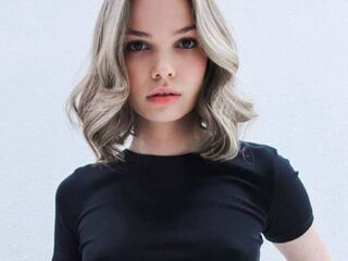 adult chat room MarielMessina